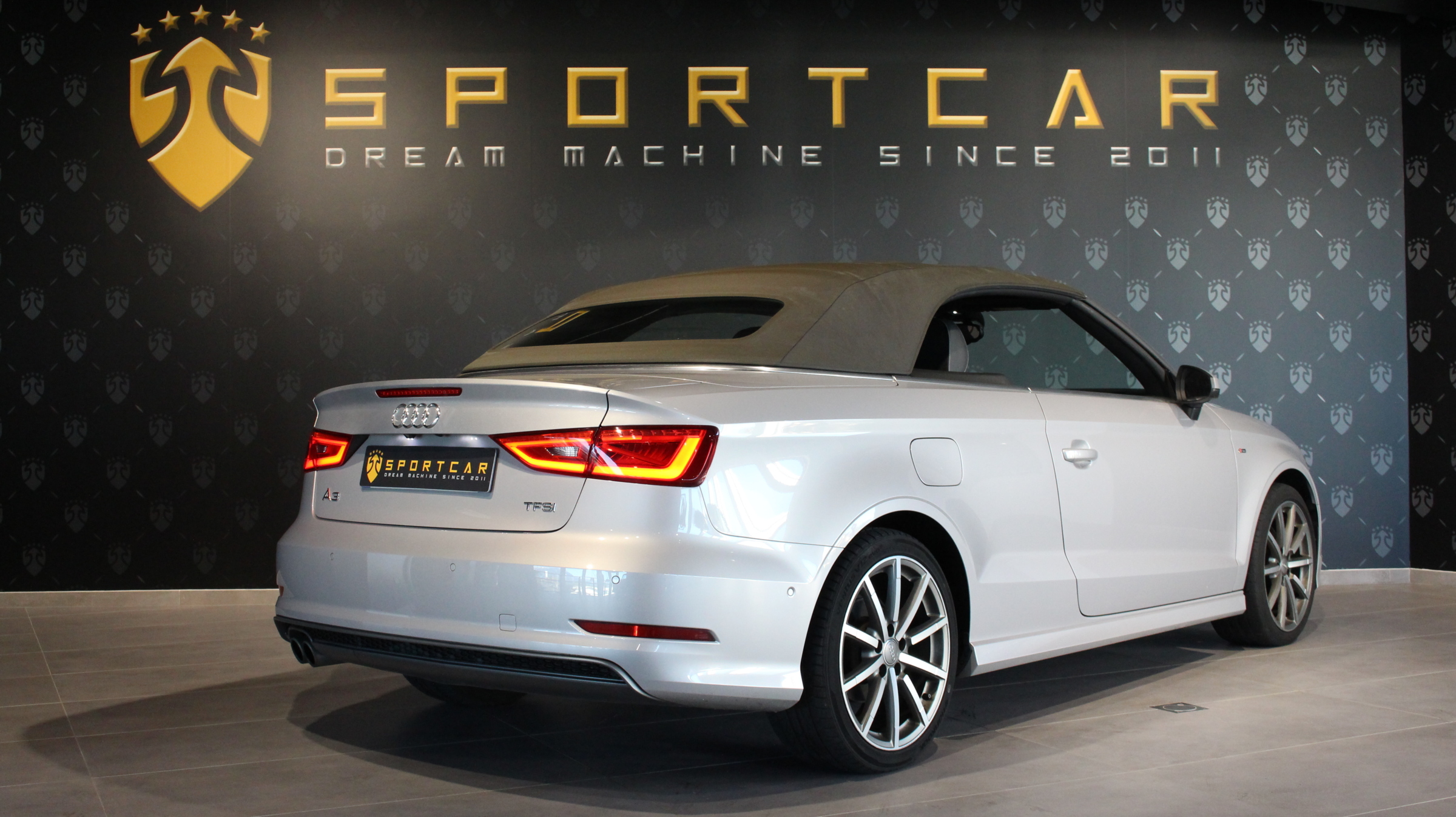 voiture-d-occasion-audi-a3-cabriolet-1-8-180ch-s-line-s-tronic-7-r-f
