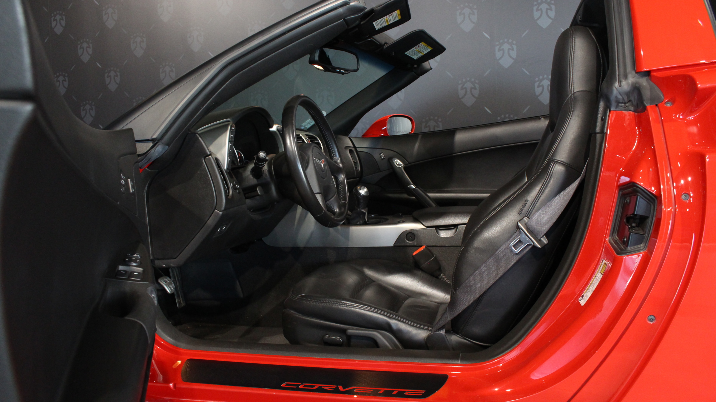 Voiture D occasion Chevrolet Corvette C6 Convertible V8 6 0 405CH R f voiture-d-occasion-chevrolet-corvette-c6-convertible-v8-6-0-405ch-r-f