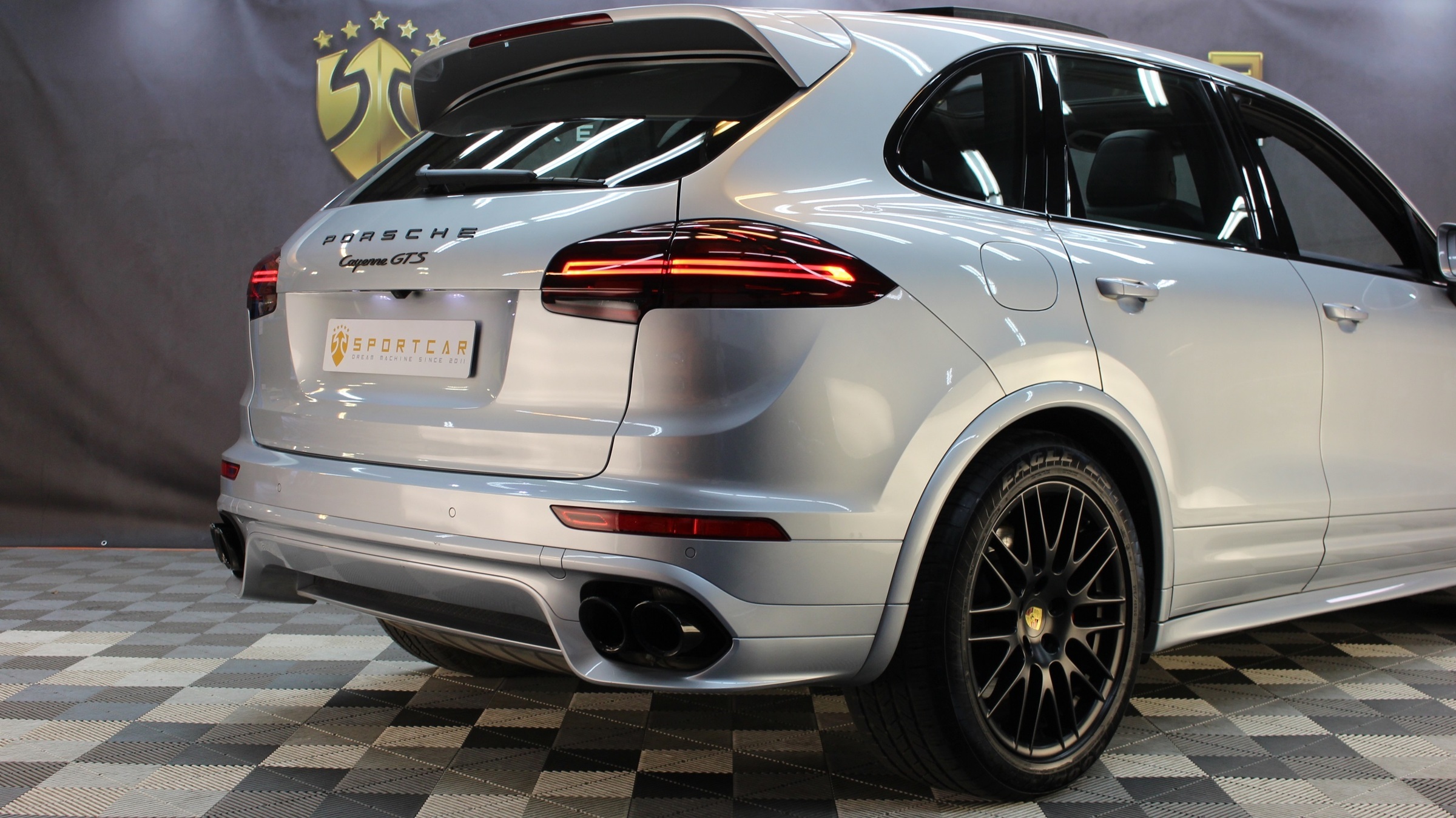 Voiture d'occasion Porsche Cayenne GTS 3.6 V6 440CH Réf. SCCDP6 SPORT CAR CONCEPT Voiture d'occasion Porsche Cayenne GTS 3.6 V6 440CH Réf. SCCDP6 SPORT CAR CONCEPT